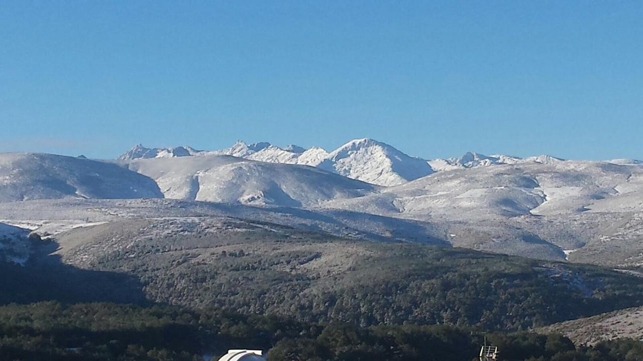 Artesano I Y III Guest House Navarredonda de Gredos Exterior photo